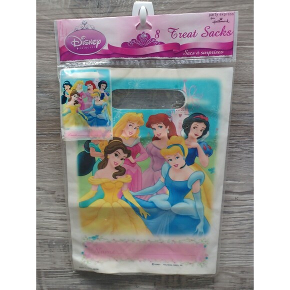 DIsney Princess Treat / Loot Bags Hallmark Party Express - 8 Count - Picture 1 of 1
